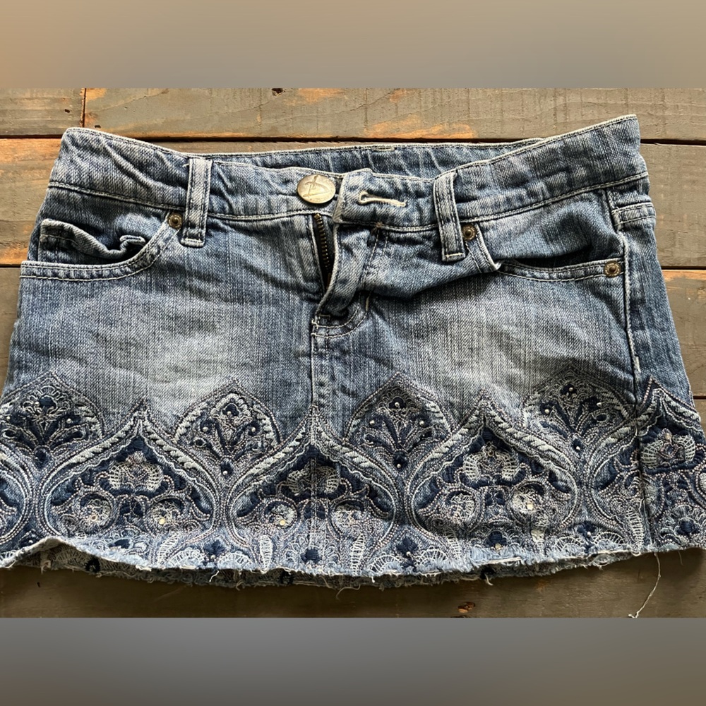 Jean mini skirt